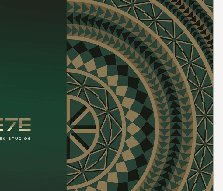 Identidade visual do Se7e Full Week Studios com paleta verde escuro e dourado